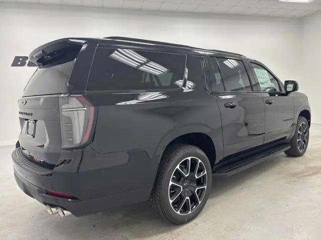 2026 Chevrolet Suburban RST, 4WD
