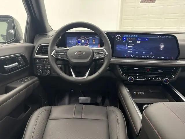 2026 Chevrolet Suburban RST, 4WD