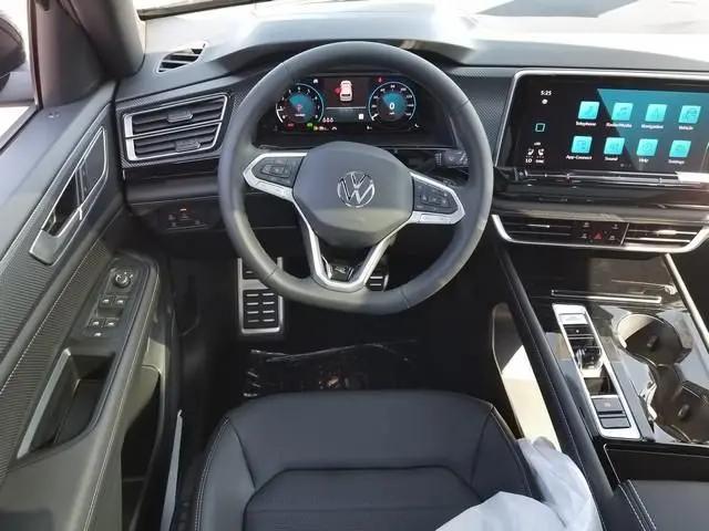 2026 Volkswagen Atlas Cross Sport SEL R-Line Black