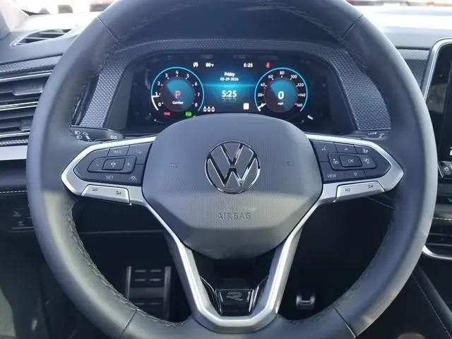 2026 Volkswagen Atlas Cross Sport SEL R-Line Black