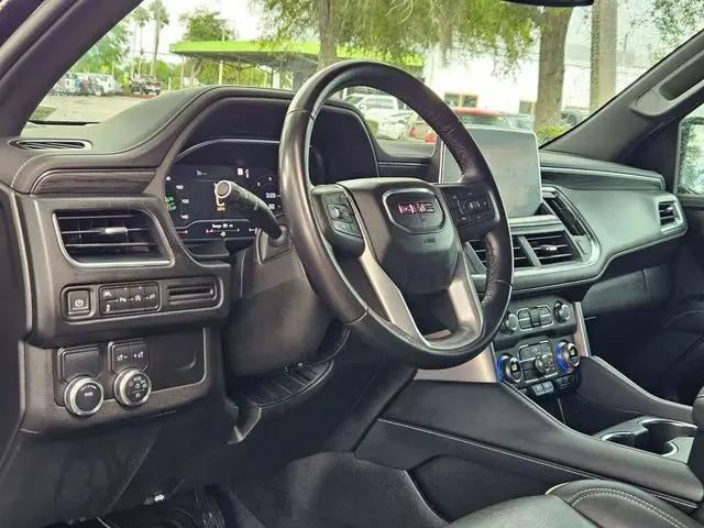 2022 GMC Yukon XL 2WD SLT