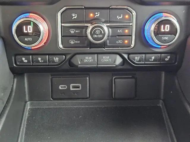 2022 GMC Yukon XL 2WD SLT
