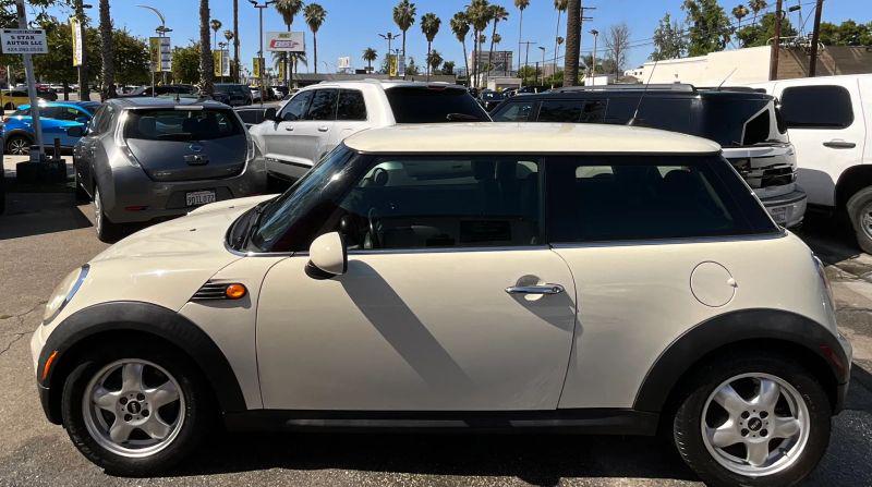 2010 MINI Cooper Cooper