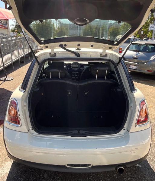 2010 MINI Cooper Cooper