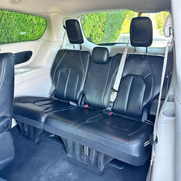 2022 Chrysler Pacifica Hybrid Touring L