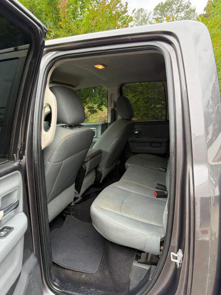 2015 Ram 1500 SLT