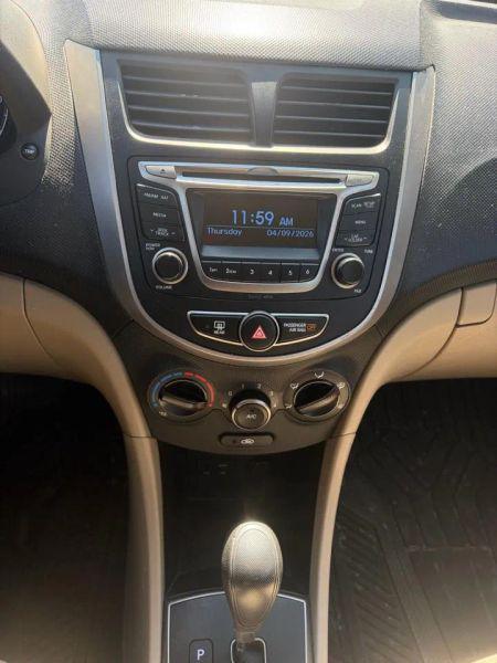 2017 Hyundai Accent SE