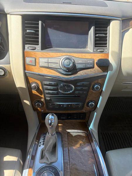 2014 INFINITI QX80 Base