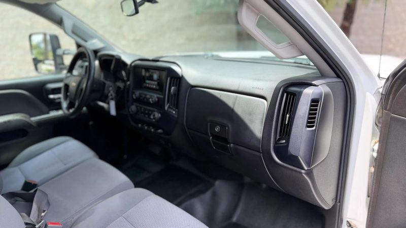 2015 Chevrolet Silverado 3500HD WT