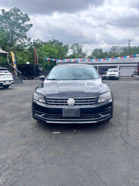 2017 Volkswagen Passat 1.8T S