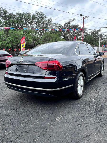 2017 Volkswagen Passat 1.8T S