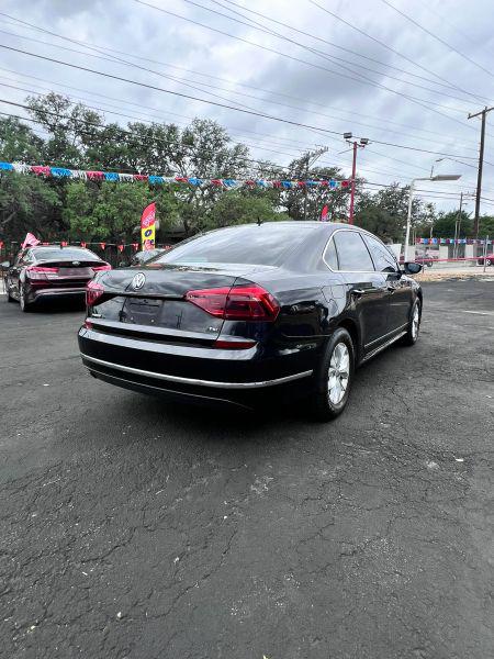 2017 Volkswagen Passat 1.8T S