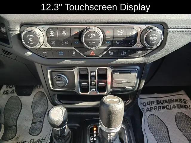 2024 Jeep Wrangler 4xe Sahara 4xe