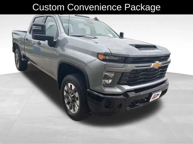 2024 Chevrolet Silverado 2500HD 4WD Crew Cab Standard Bed Custom