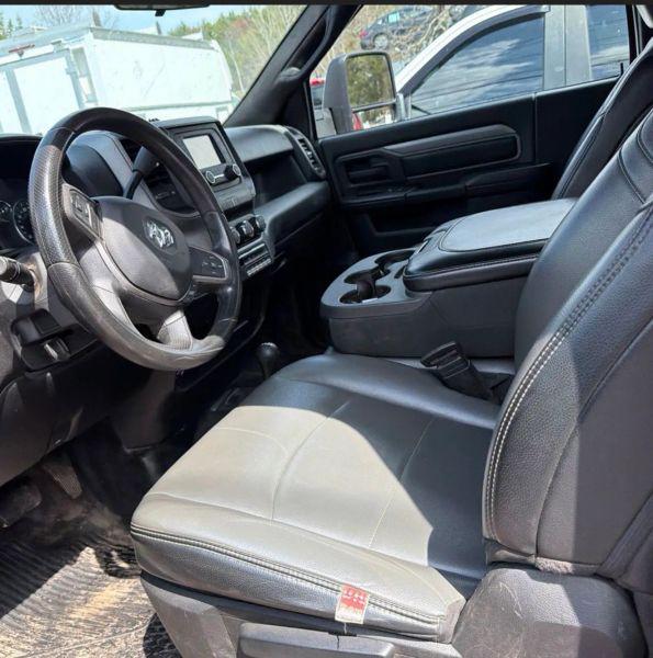 2024 Ram 5500 Tradesman/SLT