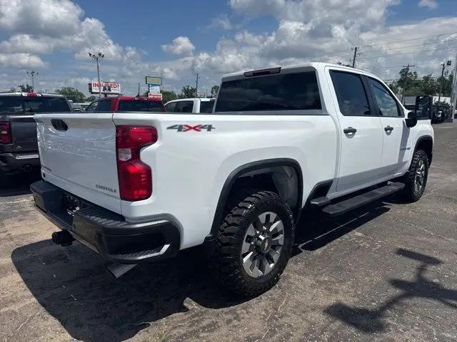 2024 Chevrolet Silverado 2500HD 4WD Crew Cab Standard Bed Custom