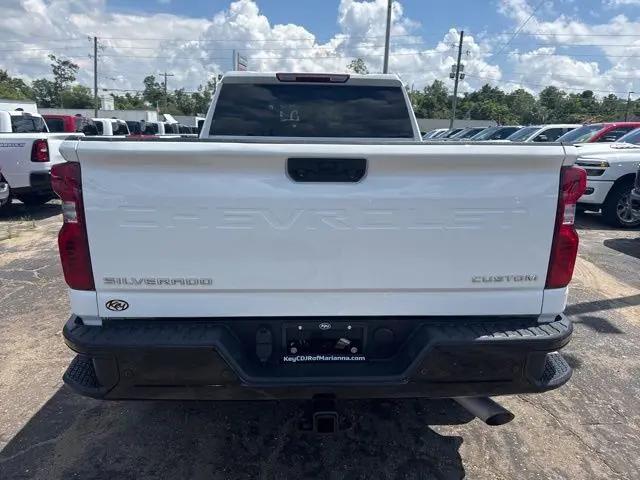 2024 Chevrolet Silverado 2500HD 4WD Crew Cab Standard Bed Custom