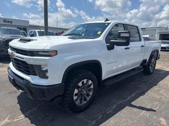 2024 Chevrolet Silverado 2500HD 4WD Crew Cab Standard Bed Custom