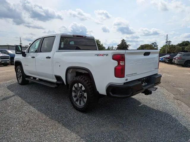 2024 Chevrolet Silverado 2500HD 4WD Crew Cab Standard Bed Custom