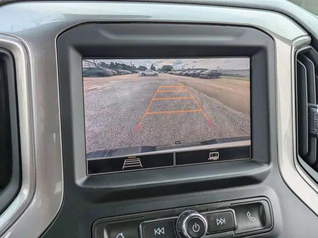 2024 Chevrolet Silverado 2500HD 4WD Crew Cab Standard Bed Custom