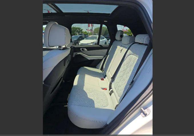 2023 BMW X5 sDrive40i