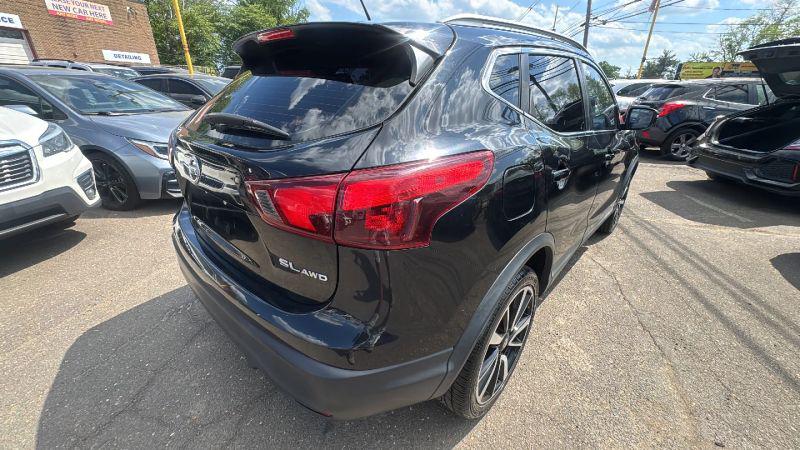2017 Nissan Rogue Sport SL