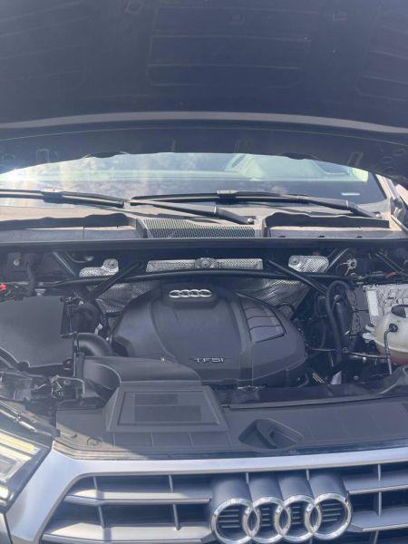 2020 Audi Q5 Titanium Premium 45 TFSI quattro S tronic