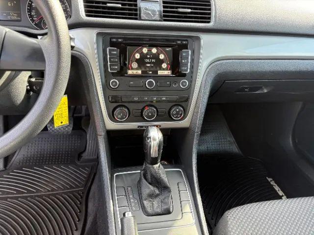 2014 Volkswagen Passat 2.5L S