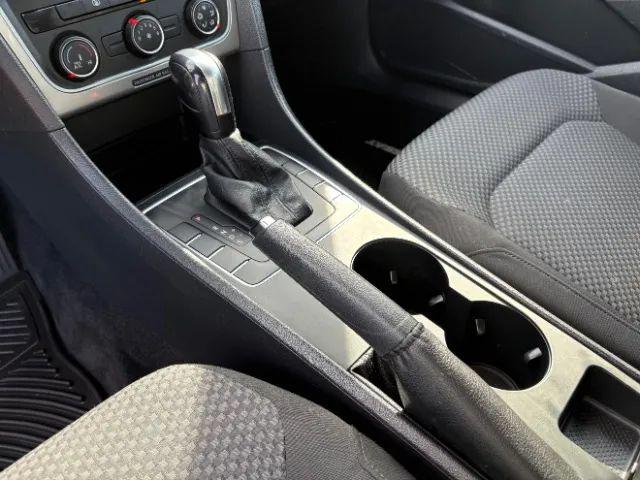 2014 Volkswagen Passat 2.5L S