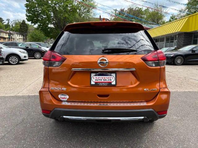 2017 Nissan Rogue SL