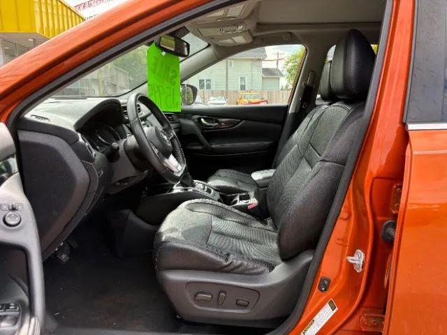 2017 Nissan Rogue SL