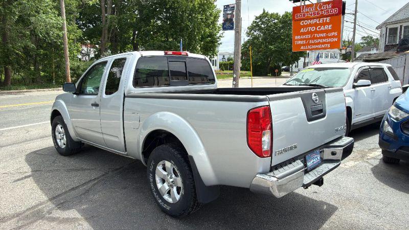 2011 Nissan Frontier SV