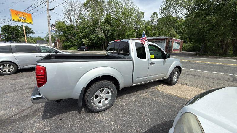 2011 Nissan Frontier SV