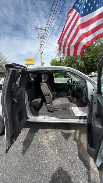 2011 Nissan Frontier SV