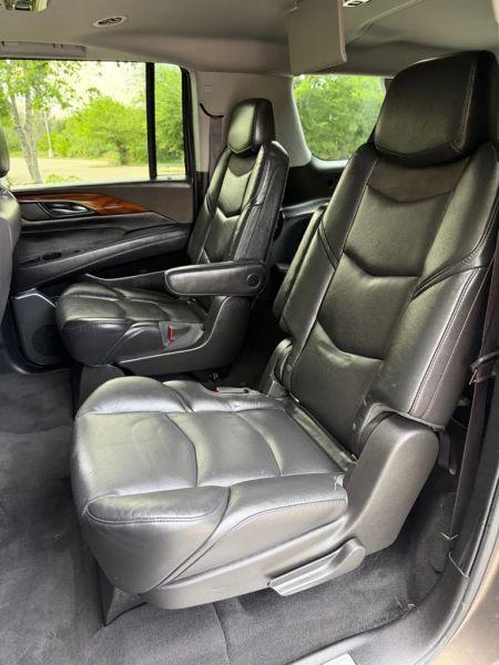 2016 Cadillac Escalade ESV Luxury Collection