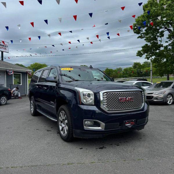 2017 GMC Yukon XL Denali