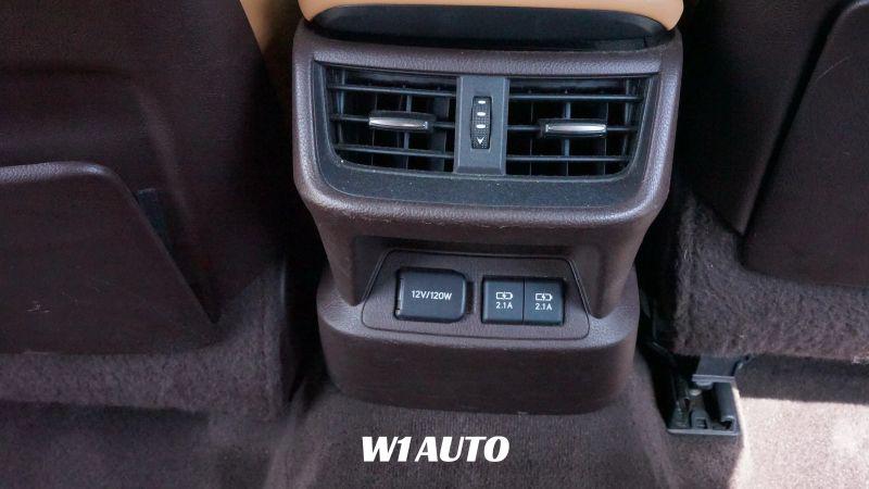 2021 Lexus ES 300h 300h