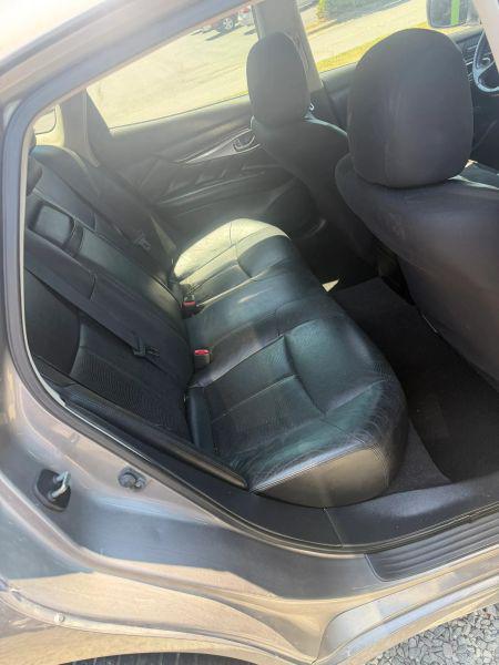 2011 INFINITI M37 M37