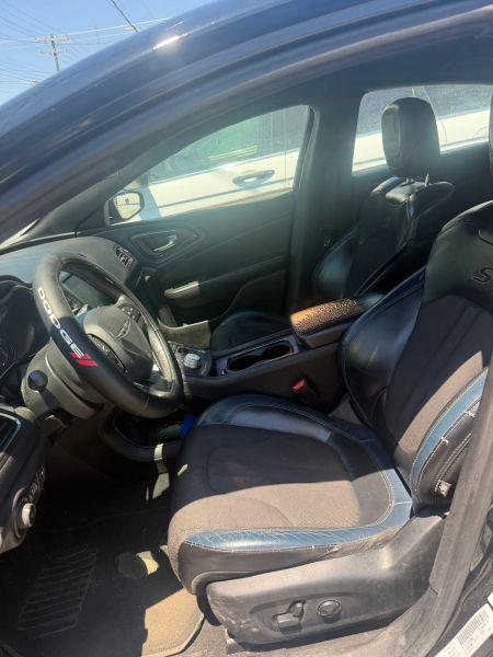 2016 Chrysler 200 S