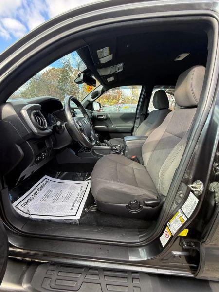 2019 Toyota Tacoma TRD Sport