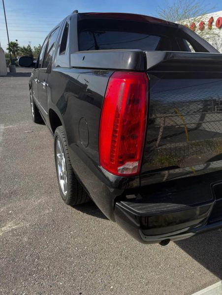 2008 Cadillac Escalade EXT Standard