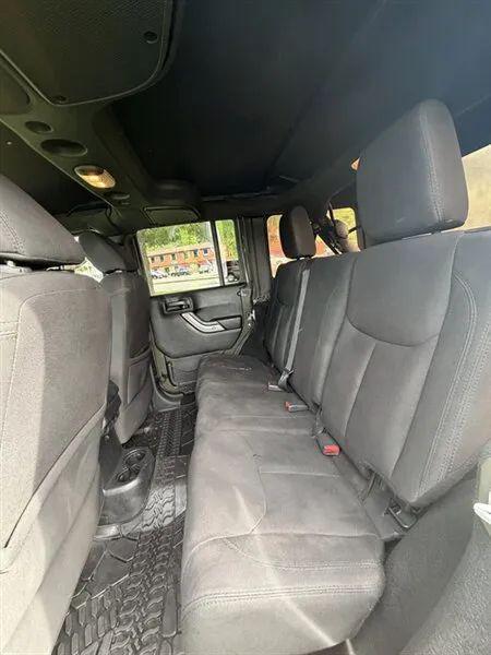 2015 Jeep Wrangler Unlimited Sport