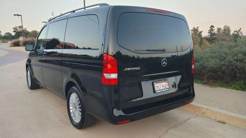 2018 Mercedes-Benz Metris Base