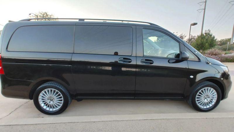 2018 Mercedes-Benz Metris Base