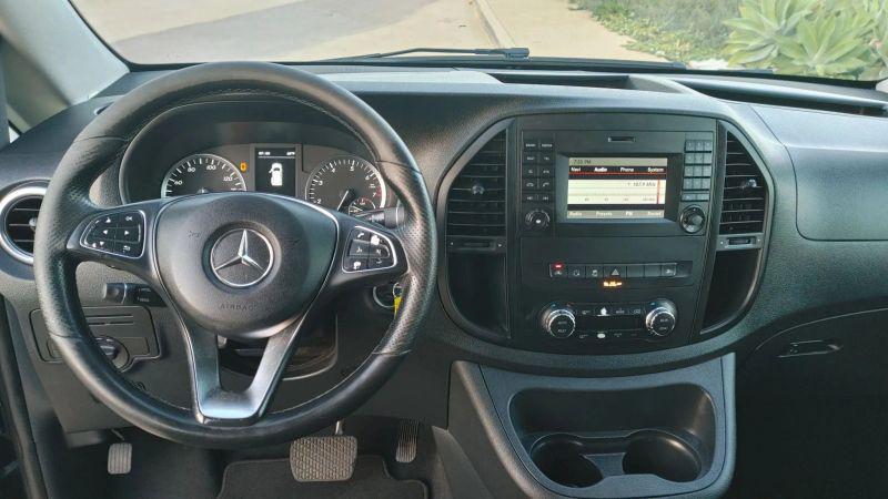 2018 Mercedes-Benz Metris Base
