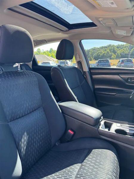2017 Nissan Altima 2.5 SV