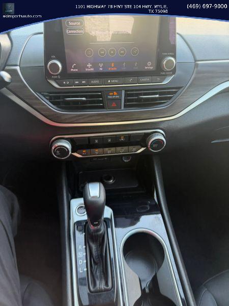 2024 Nissan Altima SV FWD