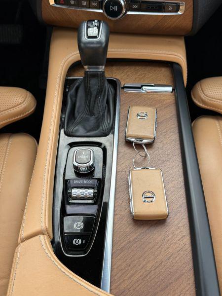 2017 Volvo XC90 T6 Inscription