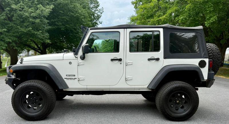 2010 Jeep Wrangler Unlimited Sport