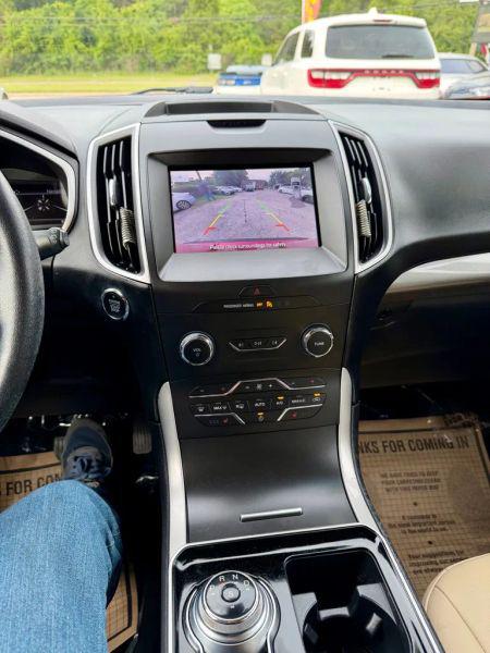 2020 Ford Edge SEL
